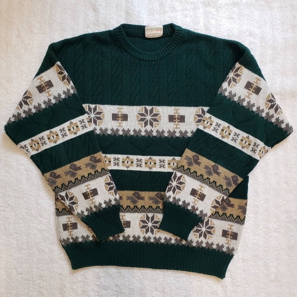 Northwest Territory Green and White Crewneck Sweater